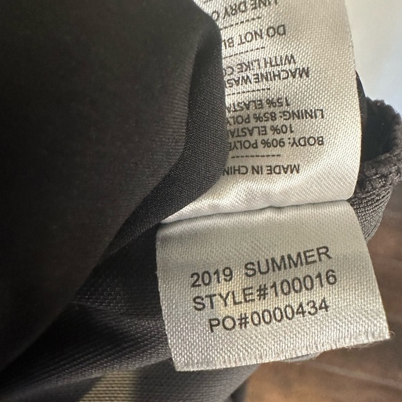 RHONE Men’s Shorts Size XXL Black 8” Zip Pocket Freedom Lies On Been Bold lined - Picture 15 of 15